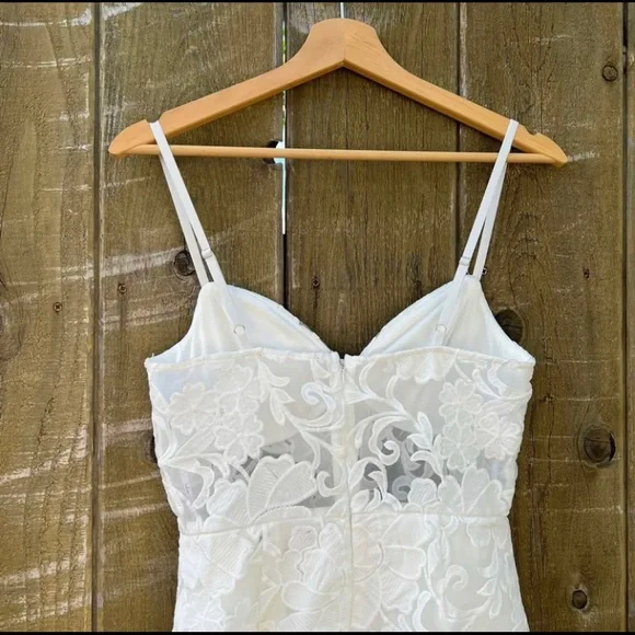 Ivory White Lace Trumpet Organza Midi Dress 🌿 - Picture 7 of 11